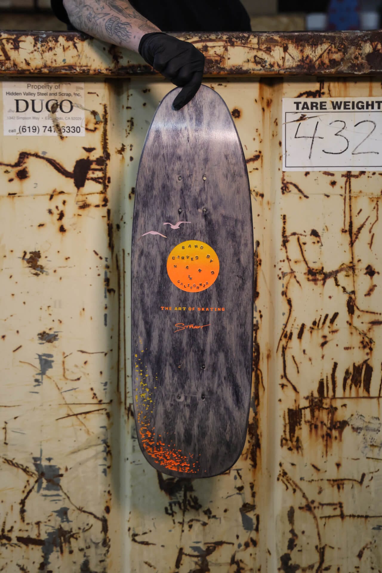 Golden Hora Grey Stain (Full Carve) - Image 3