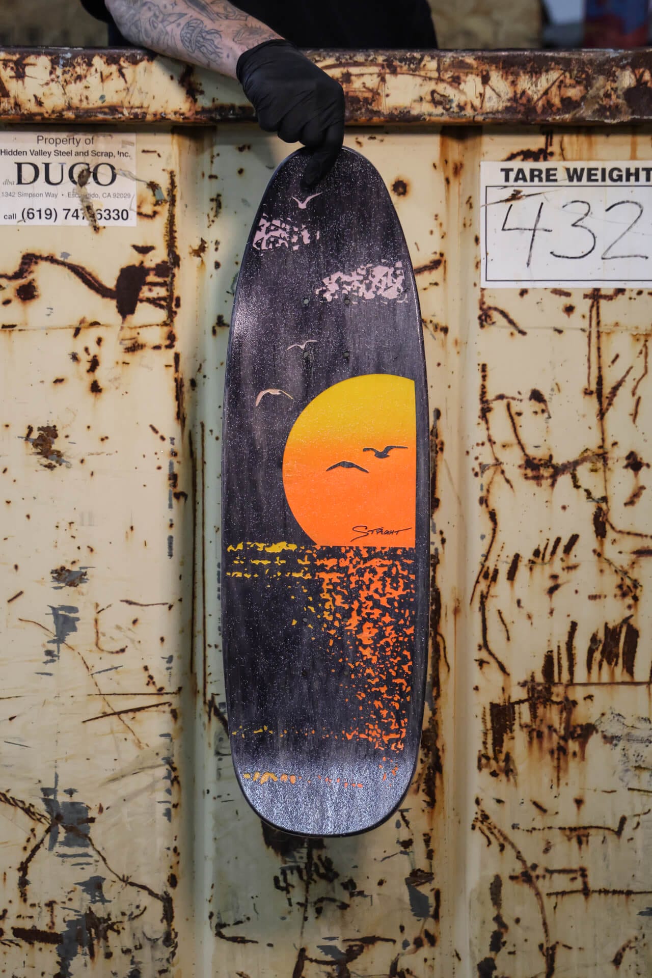 Golden Hora Grey Stain (Full Carve) - Image 6